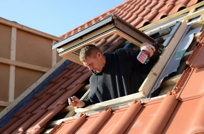 Pose de fenêtres de toit Velux à Poncin